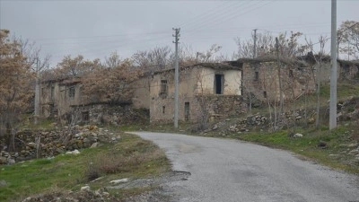 T&uuml;rkiye'nin 70 k&ouml;y&uuml;nde 10 veya daha az kişi yaşıyor