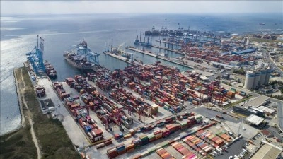 T&uuml;rkiye'nin ihracatı şubatta y&uuml;zde 1,6 artışla 21 milyar 65 milyon dolar oldu