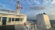 Türkiye'nin ilk yüzer LNG depolama ve gazlaştırma gemisi 'Ertuğrul Gazi'ye Türk bayra