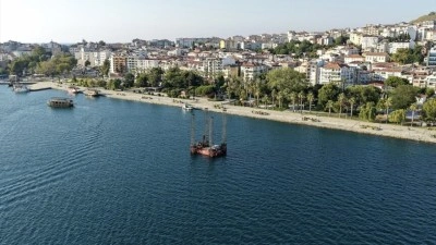 T&uuml;rkiye'nin kuzey ucu Sinop, kruvaziyer ve yat limanına kavuşuyor