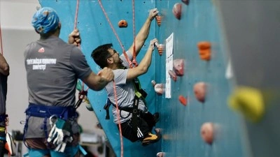 T&uuml;rkiye'nin para tırmanıştaki hedefi uluslararası arenada k&uuml;rs&uuml;