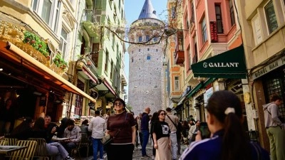 T&uuml;rkiye'nin turizm geliri yılın ilk &ccedil;eyreğinde yıllık bazda y&uuml;zde 4,2 arttı