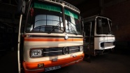 Türkiye&#039;nin ulaşım klasiği eski otobüslere usta ellerden nostaljik dokunuş