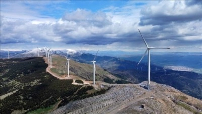 T&uuml;rkiye'nin yenilenebilir enerji kurulu g&uuml;c&uuml; 2020'den bu yana y&uuml;zde 55 arttı