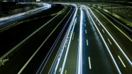 Türkiye'nin yolları 15 bin kilometre fiber optik ağıyla 'akıllanacak'