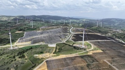 T&uuml;rkiye r&uuml;zgarda 5'inci, g&uuml;neşte 10'uncu b&uuml;y&uuml;k kurulum pazarı oldu