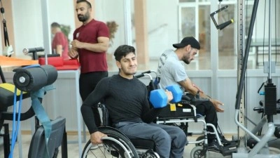 T&uuml;rkiye şampiyonasından 9 madalyayla d&ouml;nen Şanlıurfalı bilek g&uuml;reşi sporcuları hedef b&uuml;y&uuml;tt&uuml;