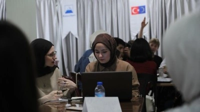 T&uuml;rkiye ve Suriye'den &Ccedil;erkez gen&ccedil;ler Şam'daki "gen&ccedil;lik buluşmasında" bir araya g