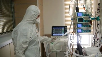 T&uuml;rkiye'de 1772 kişinin Kovid-19 testi pozitif &ccedil;ıktı, 11 kişi hayatını kaybetti