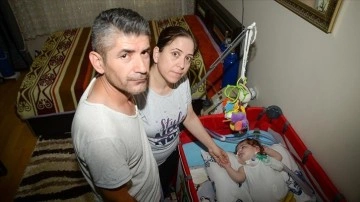 Türkiye'de tanımlı 3. hasta olan bebeğin ailesi umudunu kaybetmiyor