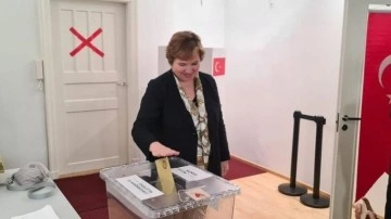 Türkiye'deki Cumhurbaşkanı ve Milletvekili Seçimleri için Finlandiya'da oy verme işlemi ba