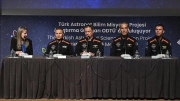Türkiye'nin ilk uzay yolculuğunu gerçekleştiren Ax-3 ekibi ODTÜ'de gençlerle buluştu