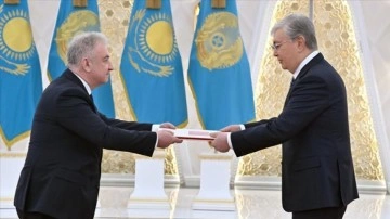 Türkiye'nin yeni Astana Büyükelçisi Kapucu, Cumhurbaşkanı Tokayev'e güven mektubunu sundu