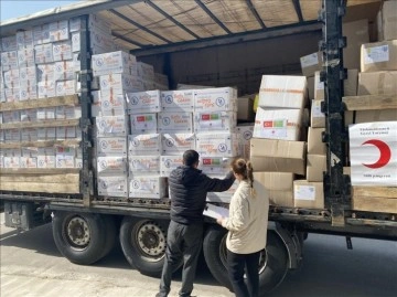 Türkmenistan depremzedelere yaklaşık 11 ton yardım gönderdi