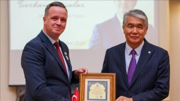 TÜRKSOY, TİKA Başkanı Kayalar'a madalya takdim etti