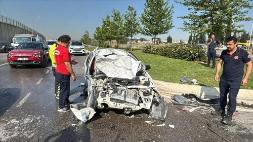 Tuzla'da zincirleme trafik kazasında 4 kişi yaralandı
