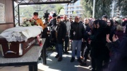 Uçak kazasında hayatını kaybeden Songül Bozkurt&#039;un cenazesi defnedildi