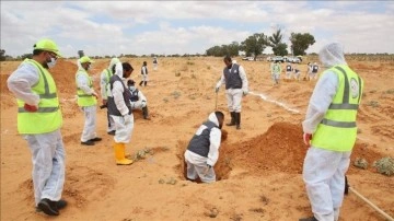 UCM yetkilileri Libya'nın Terhune kentindeki toplu mezarları ziyaret etti