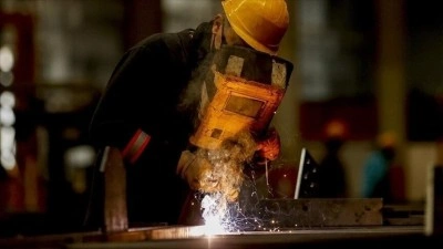 &Uuml;cretli &ccedil;alışan sayısı nisanda yıllık y&uuml;zde 2 arttı