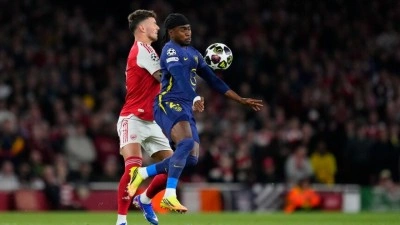 UEFA Şampiyonlar Ligi'nde ilk finalist Arsenal