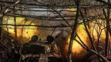 Ukrayna: Bahmut'un bazı kesimlerinde birliklerimiz karşı taarruza geçti