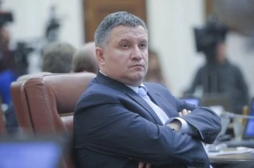 Ukrayna’nın yeni lideri kim olacak? -Kırım Kalkınma Vakfı Başkanı Ünver Sel yazdı-