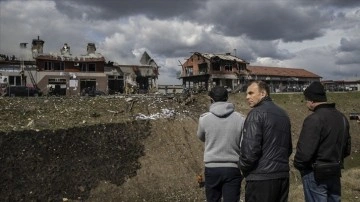 Ukrayna: Rus füzesinin Lviv'de bir apartmana isabet etmesi sonucu 4 kişi öldü