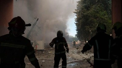 Ukrayna: Rusya'nın Kiev'e d&uuml;zenlediği saldırıda 8 kişi &ouml;ld&uuml;, 33 kişi yaralandı