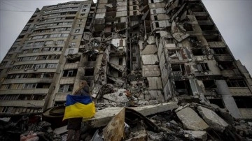 Ukrayna'da savaşın acı yüzünü yansıtan Harkiv kentinde yaralar sarılıyor