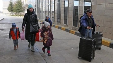 Ukraynalı aileler güvenli buldukları için Türkiye'ye geliyor