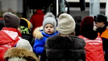 Ukrayna'nın Mariupol kentinde sivillerin tahliyeleri durduruldu