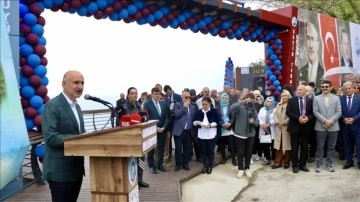 Ulaştırma ve Altyapı Bakanı Karaismailoğlu, Boztepe Seyir Terası'nın açılışına katıldı