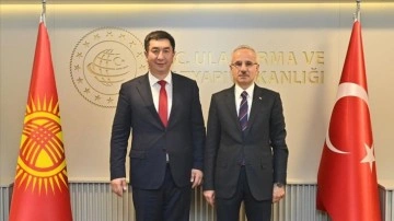 Ulaştırma ve Altyapı Bakanı Uraloğlu, Kırgız mevkidaşıyla "Orta Koridor"u görüştü