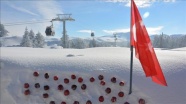 Uludağ'da kar kalınlığı 2 metreyi geçti