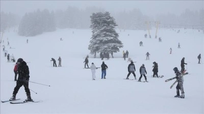 Uludağ'da sezonun bayram ve ara tatille zirvede kapanması bekleniyor