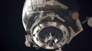 Uluslararası Uzay İstasyonunun robotik kolunda uzay enkazı parçasının çarpması sonucu delik açıldı