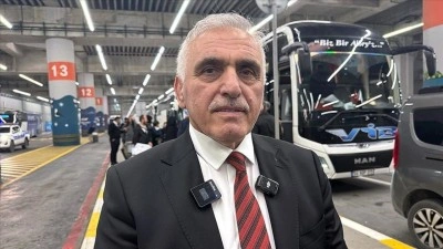 Umre i&ccedil;in gittikleri kutsal topraklarda mağdur olan vatandaşlar yurda d&ouml;nmeye başladı