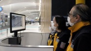 Umre seyahatinden dönen yolculara İstanbul Havalimanı'nda sağlık taraması yapıldı