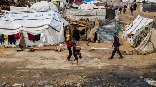 UNICEF: Gazze'deki çocuklar kuru giysi ve yatak olmadan çadırlarda uyuyor