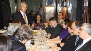 UNESCO üyelerine Paris'te akşam yemeği