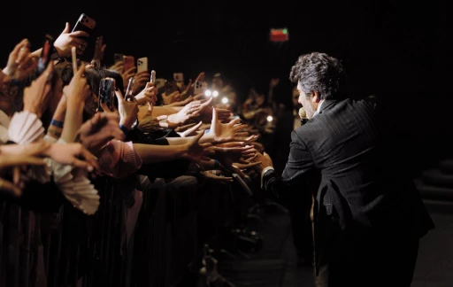 Ünlü şarkıcı Mahsun Kırmızıgül Moskova’yı salladı