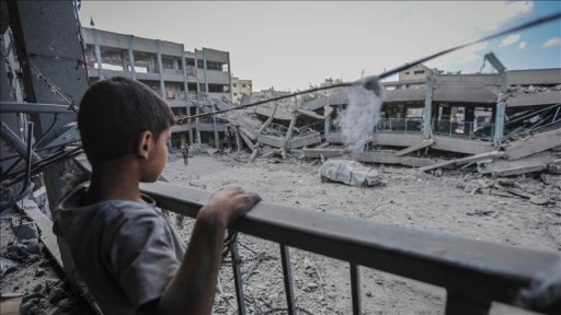UNRWA: Gazze'de yaklaşık 300 bin öğrenci iki yıl aradan sonra eğitime yeniden başlıyor
