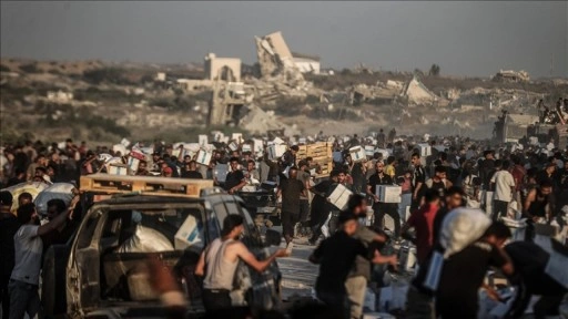 UNRWA, Gazze'deki yardım dağıtım merkezlerini "ölüm meydanlarına" benzetti