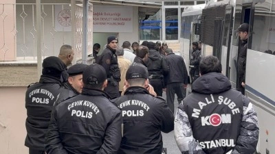 Uşak Belediyesine y&ouml;nelik r&uuml;şvet soruşturmasında g&ouml;zaltına alınan 19 ş&uuml;pheli i&ccedil;in tutuklama talebi