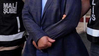 Uşak, Kocaeli ve Ankara'da d&uuml;zenlenen r&uuml;şvet operasyonunda 11 ş&uuml;pheli g&ouml;zaltına alındı