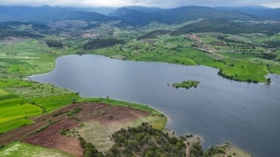 Uşak'ta ge&ccedil;en yıl susuz kalan K&uuml;&ccedil;&uuml;kler Barajı tamamen doldu