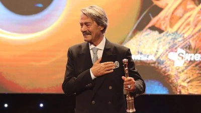 Usta oyuncu Kadir İnanır'ın vefatının ardından sanat camiası &uuml;z&uuml;nt&uuml;lerini dile getirdi