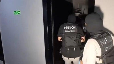 Uyuşturucu satıcılarına y&ouml;nelik operasyonlarda 807 ş&uuml;pheli tutuklandı