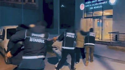 Uyuşturucu satıcılarına y&ouml;nelik son 10 g&uuml;ndeki operasyonlarda 888 ş&uuml;pheli tutuklandı