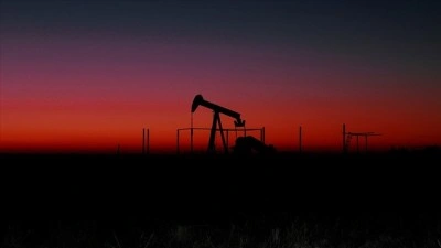 Uzmanlara g&ouml;re stratejik petrol stoklarının piyasaya etkisi zaman alacak